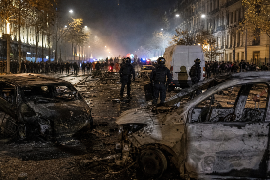 Émeutes du 17 octobre : Quel bilan des dégradations, affrontements et interpellations ?